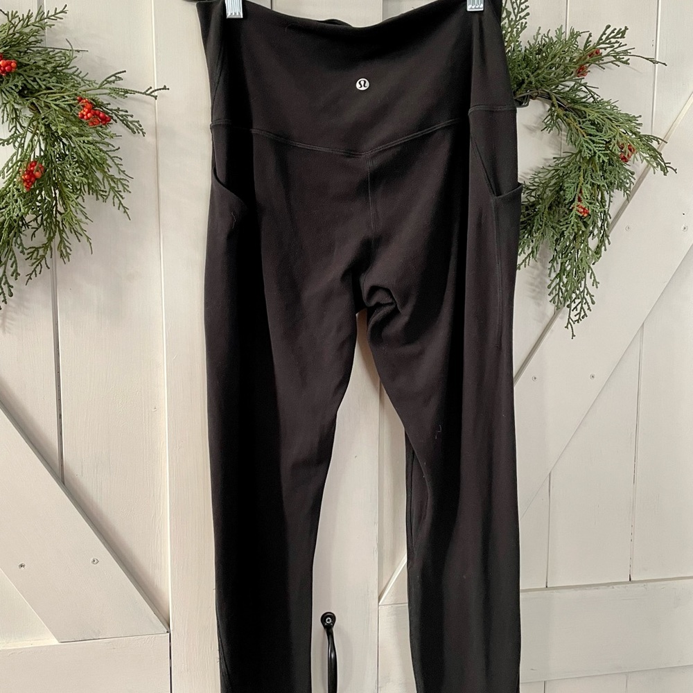 Lululemon Align High Rise Pants with Pockets 25”